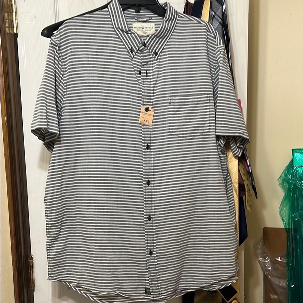 Men's Striped Gray Shirt